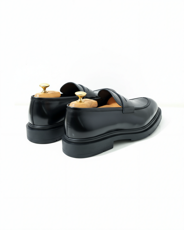 Mocassino con bendina in abrasivato