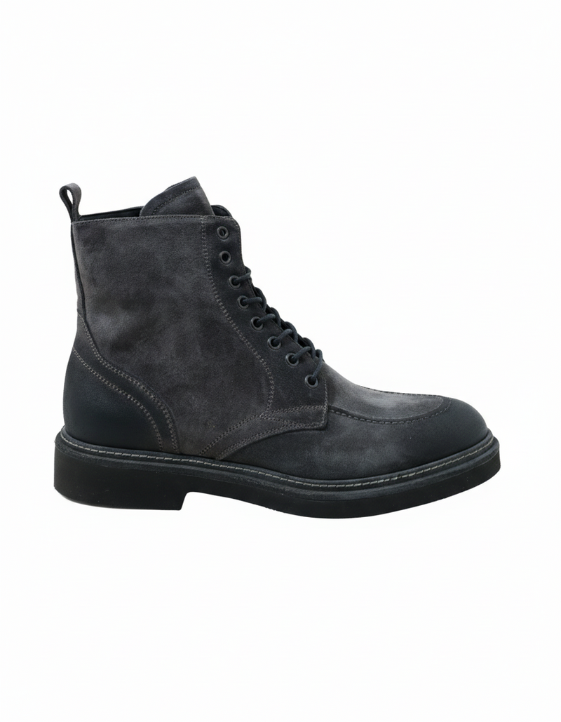 Anfibio in camoscio con vaschetta