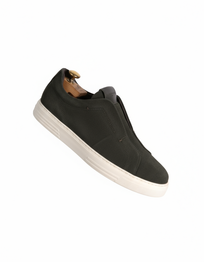 Sneaker con elastico in camoscio