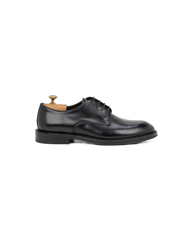 Calfskin Derby